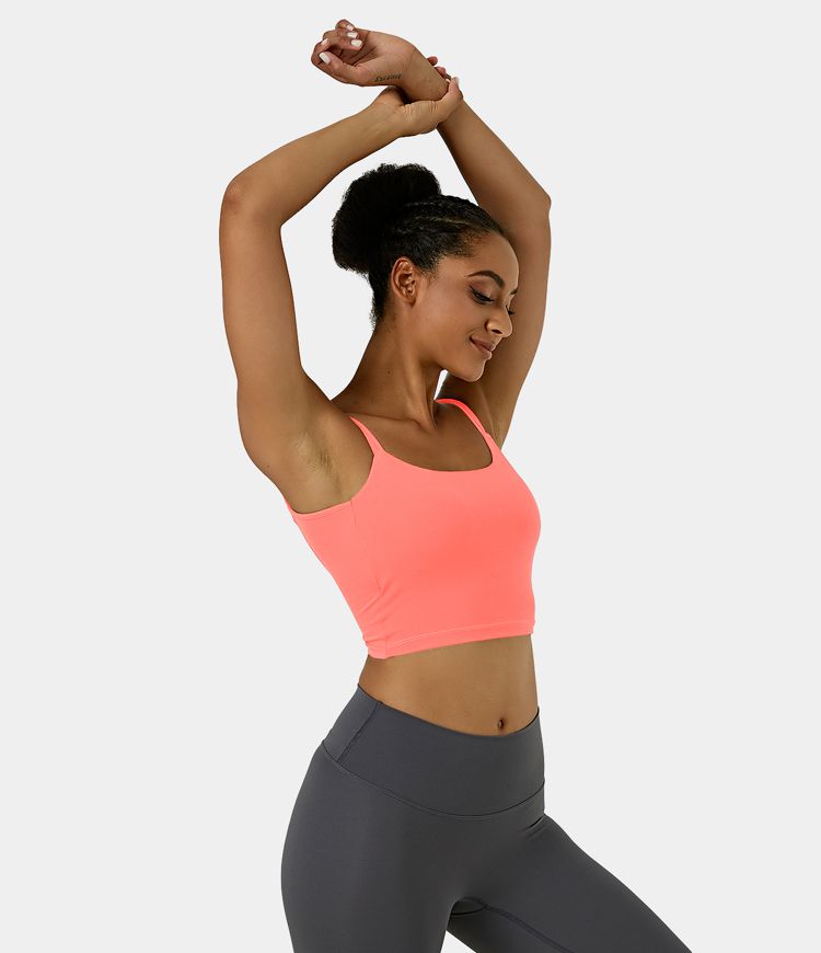Top de yoga con tirantes dobles, espalda descubierta, estilo torcido y corto Halara (coral)