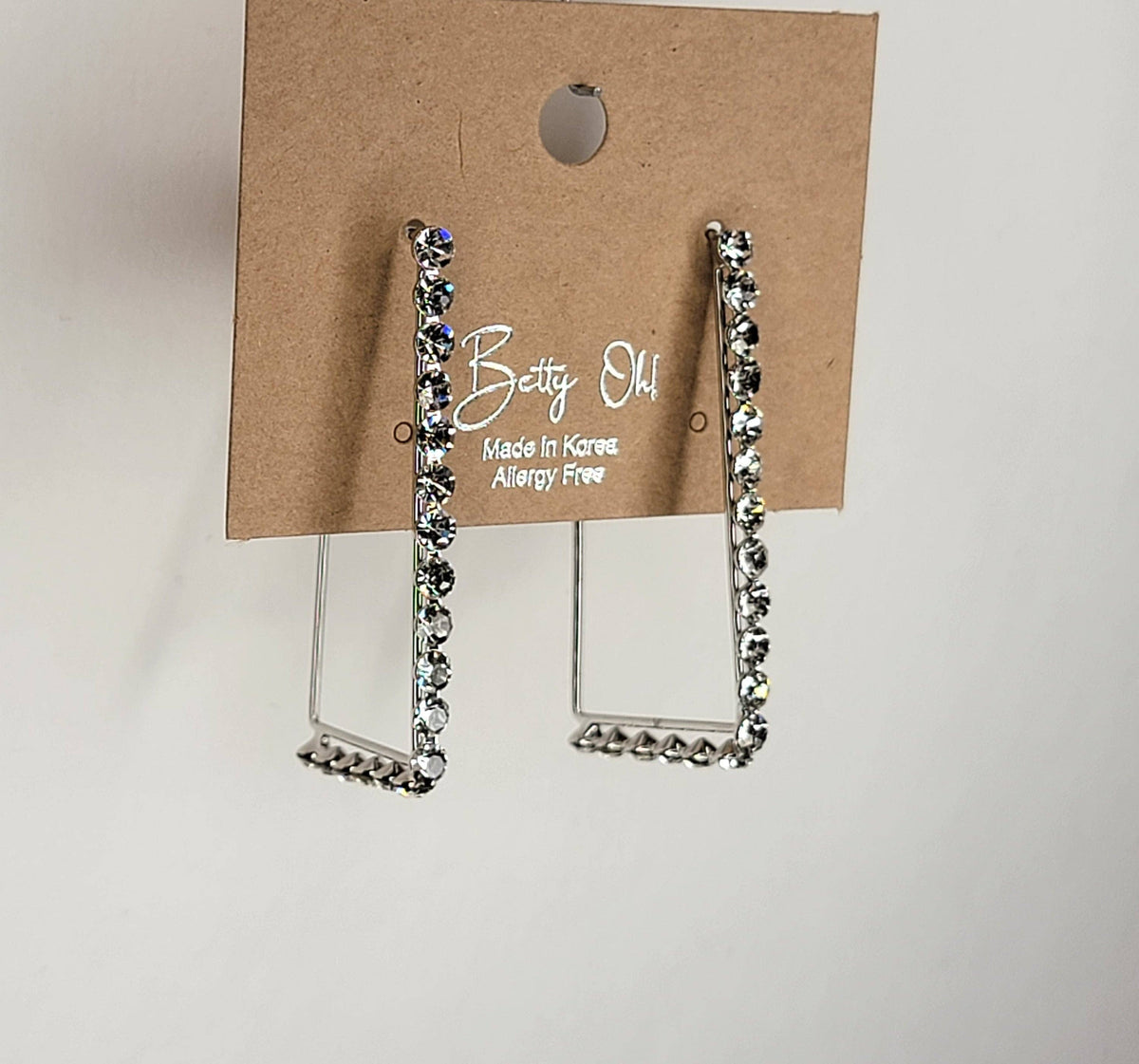 Dangle Earrings Crystal Works by Betty Oh (Silver)