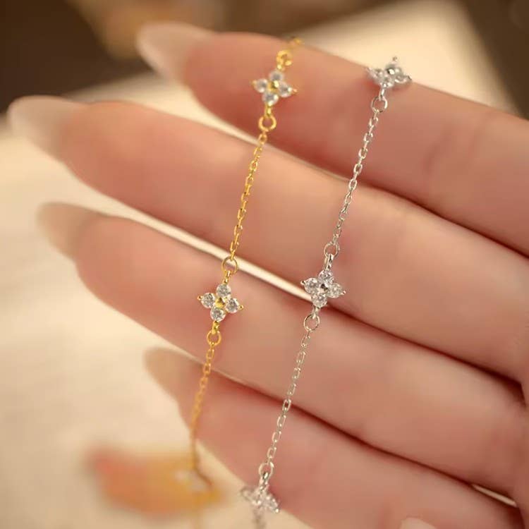 18K STAINLESS STEEL TARNISH FREE FLOWER  BRACELET
