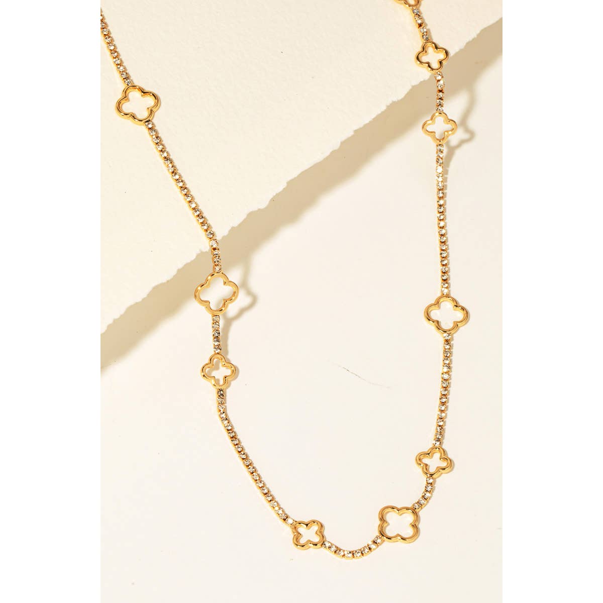 Rhinestone And Clover Chain Necklace Anarchy Street (Gold)