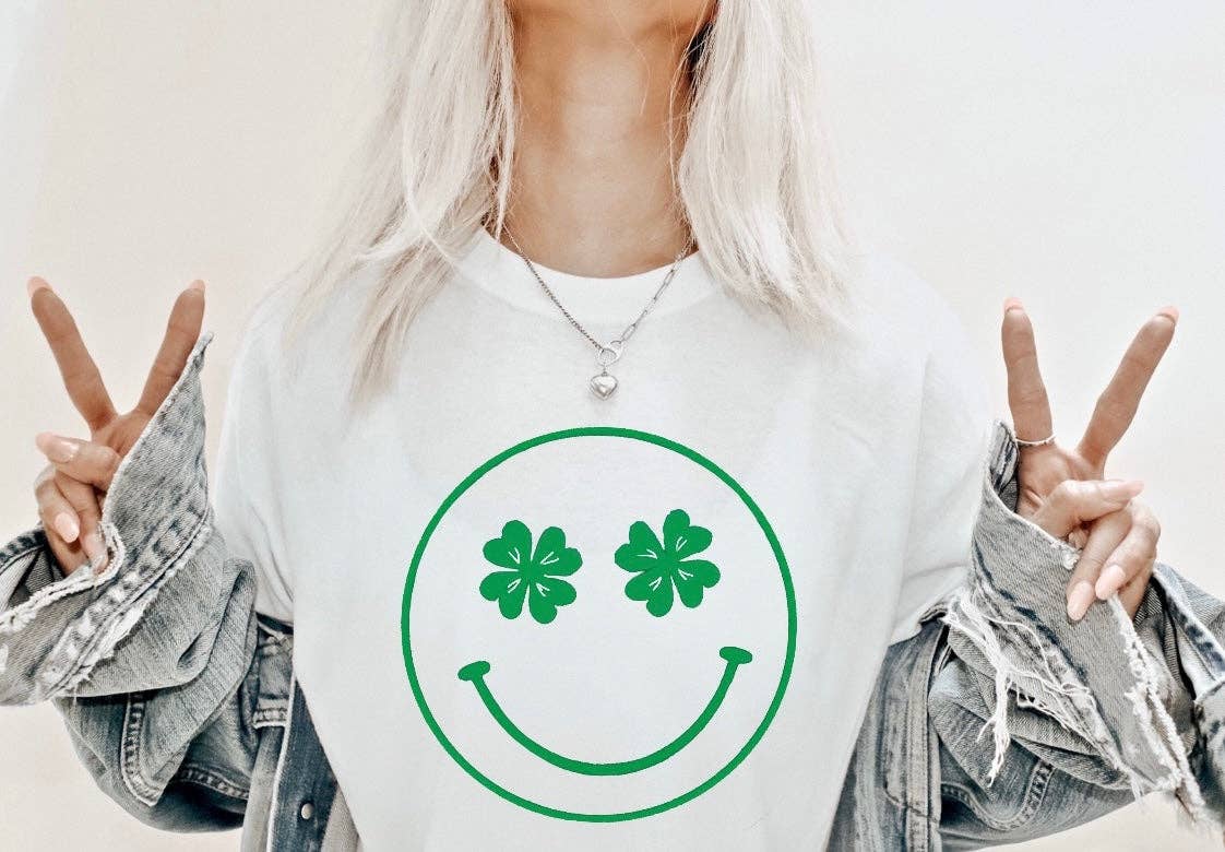 Smiley Clover T-Shirt