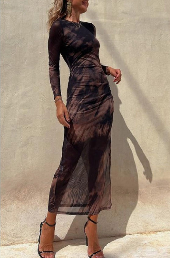 Vestido largo fruncido con abertura y malla negra con efecto tie dye de My Store (negro)