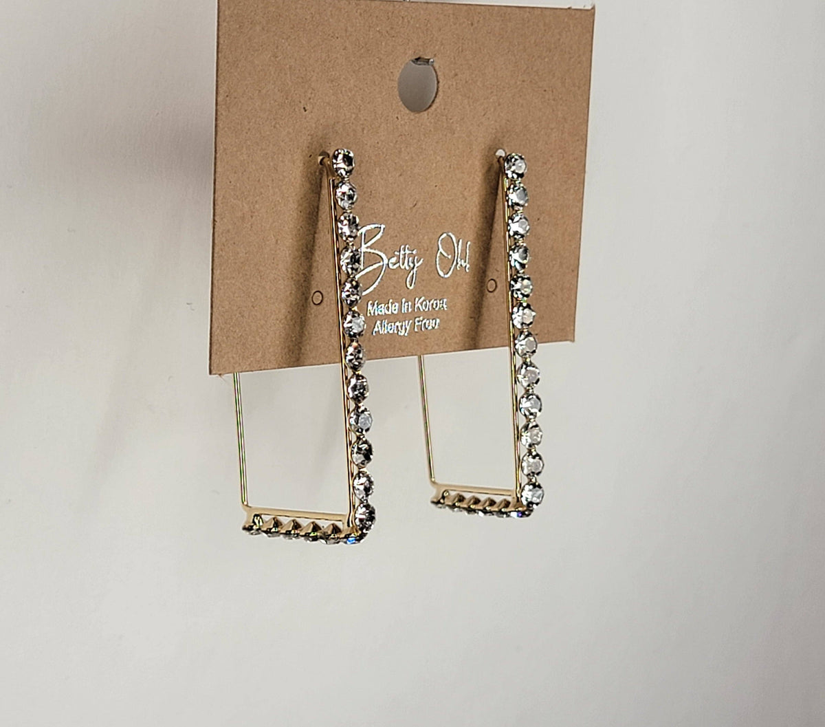 Dangle Earrings Crystal Works by Betty Oh (Gold)
