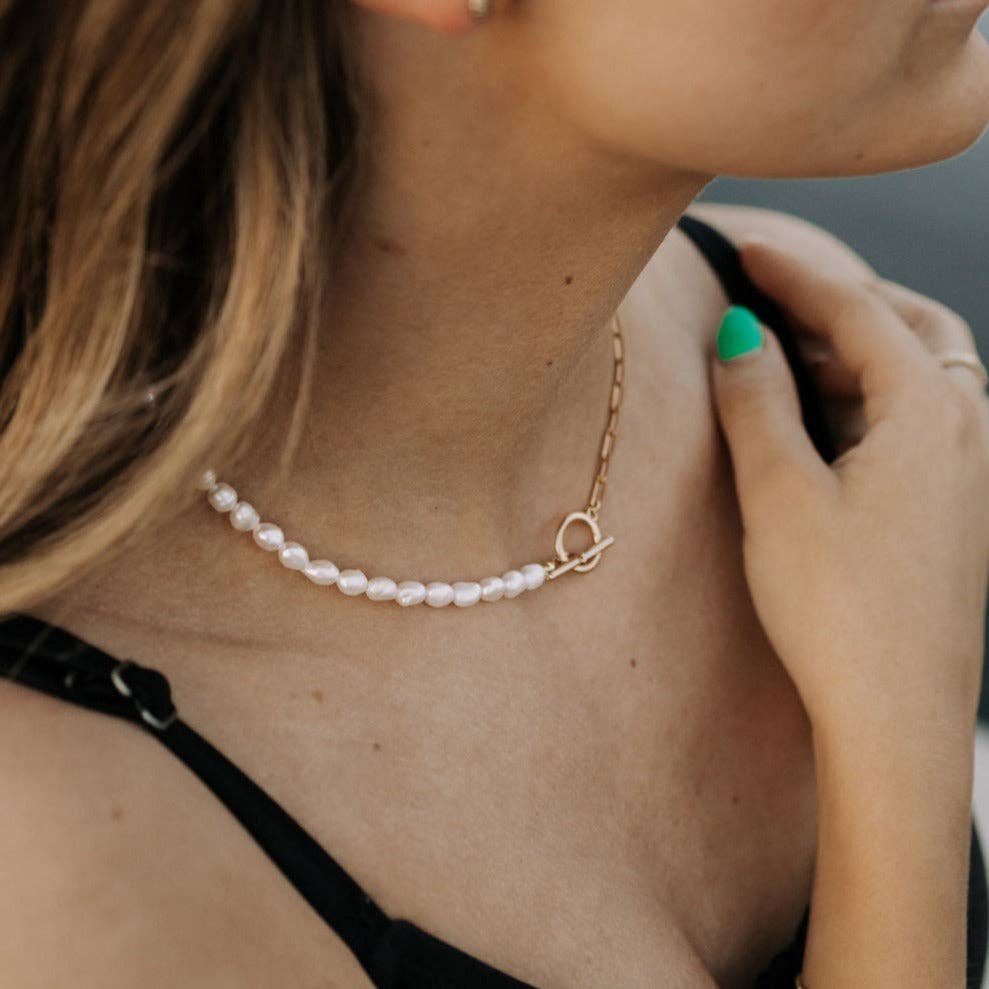 Gold Coast Fresh Water Pearls Necklace