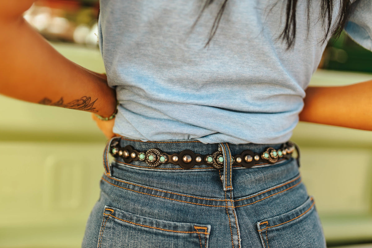 Studded Turquoise Thin Faux Leather Belt Wild Junkie (Black)